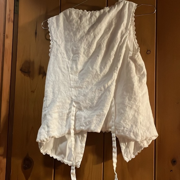 Reformation button down linen vest - Picture 2 of 4